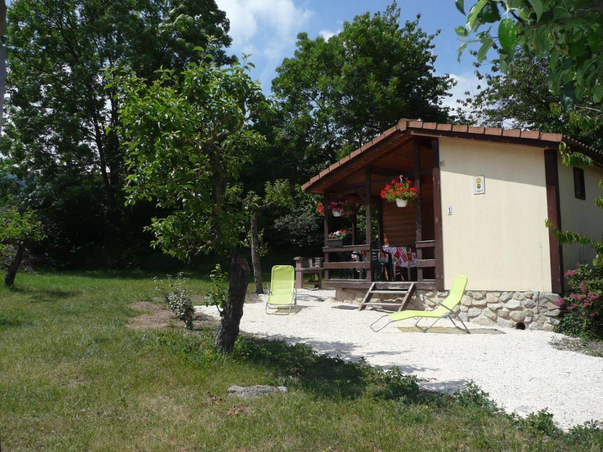 Les Chalets Du Verger Des Ascarines Corneilla-de-Conflent Buitenkant foto