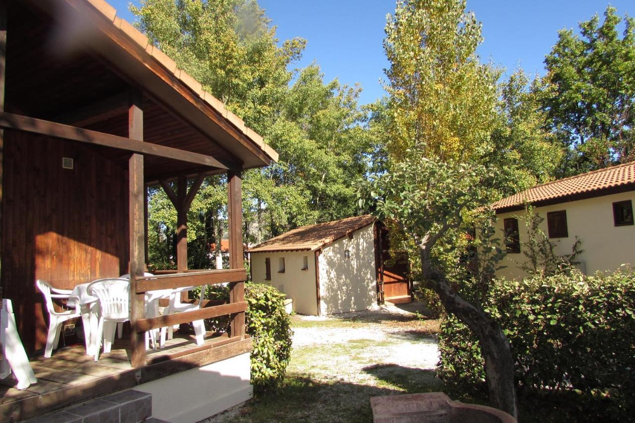 Les Chalets Du Verger Des Ascarines Corneilla-de-Conflent Buitenkant foto